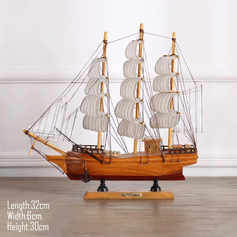 Barco Pirata Decorativo em Madeira Artesanal – Navio Náutico para Decoração de Casa e Escritório