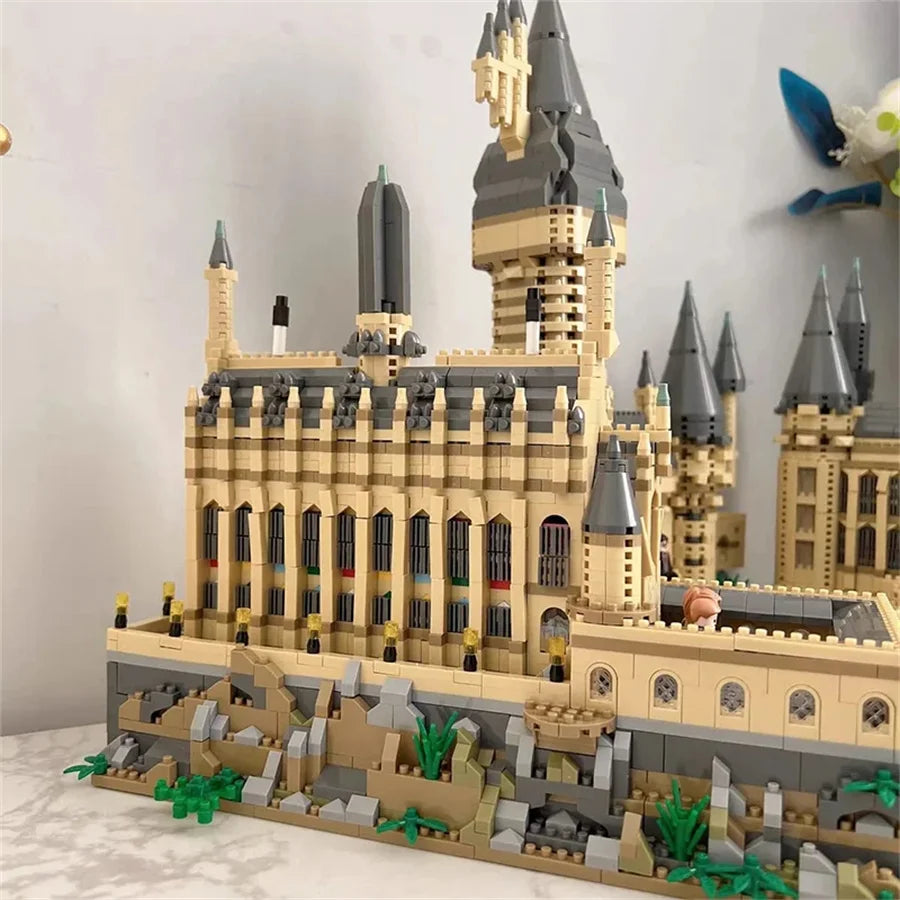 Castelo Mágico Hogwarts MOC 2025 – Blocos de Montar Micro Arquitetura Criativa | Modelo Cenário Decorativo